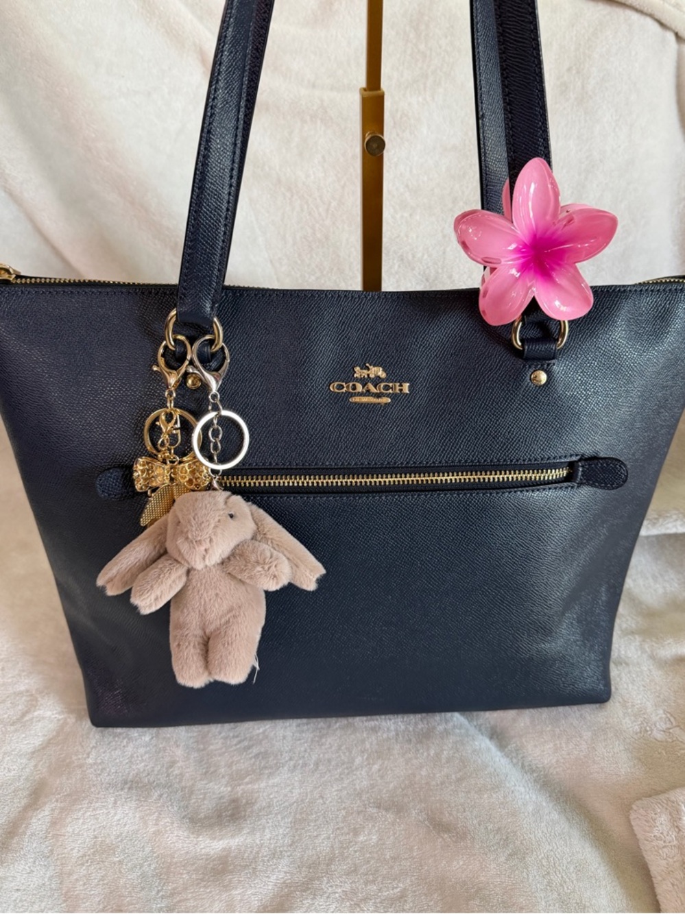 Coach Gallery Tote in midnight blue with Gold Hardware and Pink Accent F79608